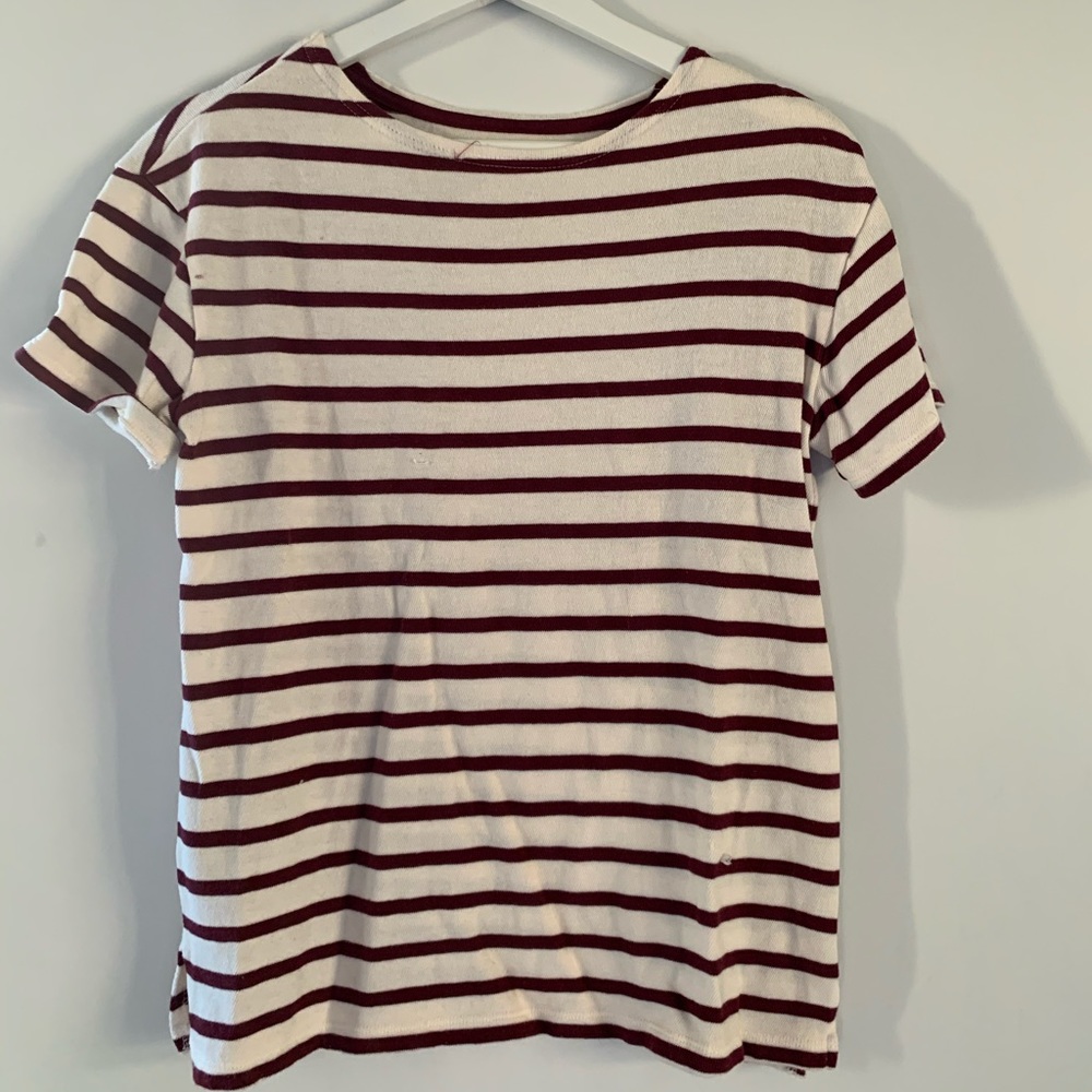 Old Navy T-shirt